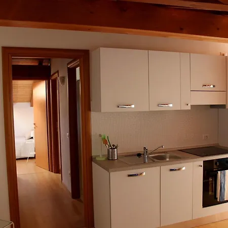 Family - Trilo Apartman *